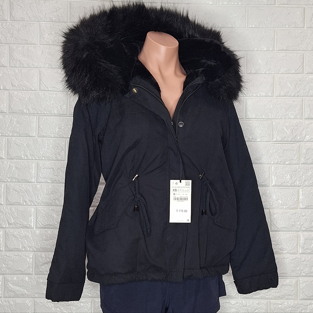 Zara Black Utility Jacket With Faux Fur Linign And Hood Trim